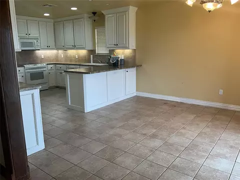 2306 Tailwinds Dr, Purcell, OK 73080 photo 12