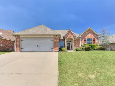 85 Bonaire Dr, Edmond, OK 73013