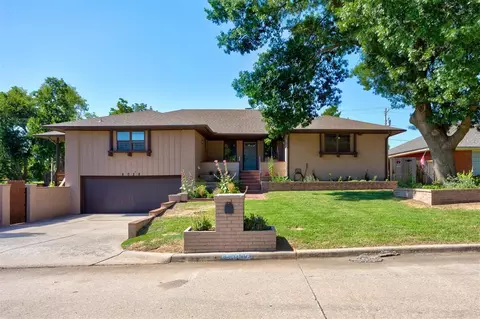 8028 NW 114th St, Oklahoma City, OK 73162