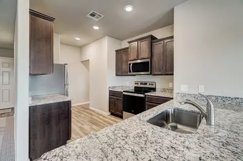 1601 Ruby Dr, El Reno, OK 73036 photo 5