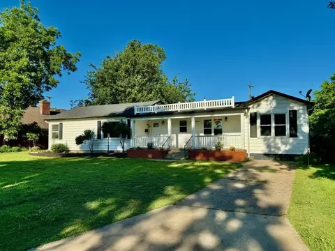 1818 N Philadelphia St, Shawnee, OK 74804