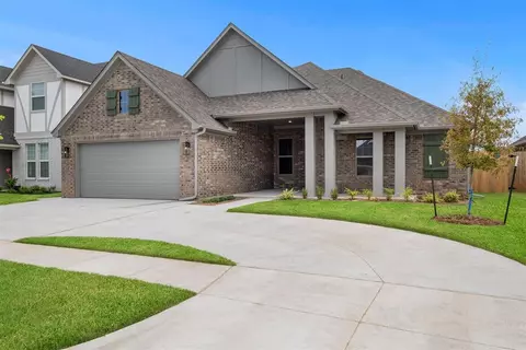 15812 Flint Dr, Moore, OK 73170 photo 2