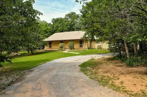 3900 E Waterloo Rd, Edmond, OK 73034 photo 3