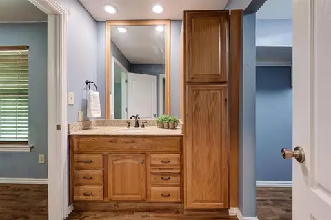 3900 E Waterloo Rd, Edmond, OK 73034 photo 19