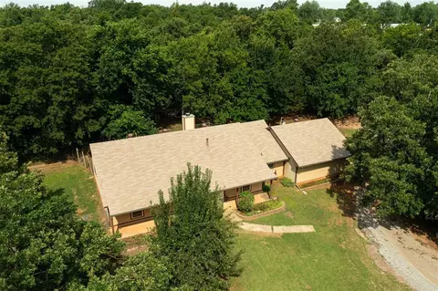 3900 E Waterloo Rd, Edmond, OK 73034 photo 37