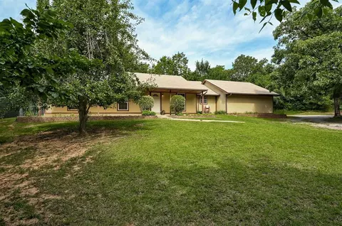 3900 E Waterloo Rd, Edmond, OK 73034 photo 5
