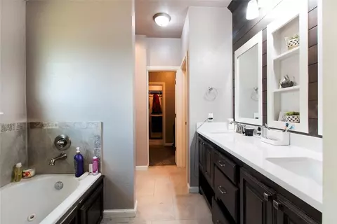 2205 Creek Side Cir, Moore, OK 73160 photo 14