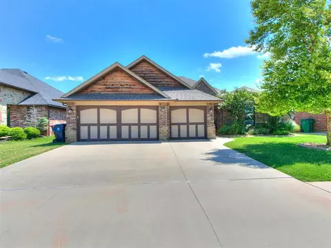 18400 Bridlington Dr, Edmond, OK 73012
