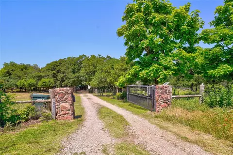 13301 Springbok Rd, Arcadia, OK 73007 photo 2