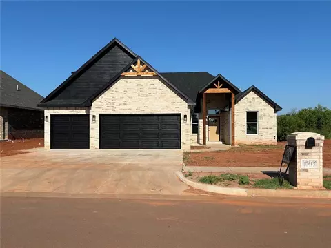 10413 Two Lakes Dr, Yukon, OK 73099