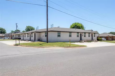 720 N 7th St, Weatherford, OK 73096