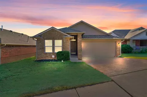 3121 Queenston Ave, Norman, OK 73071