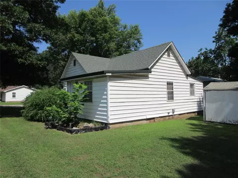 403 E Jefferson St, Tecumseh, OK 74873 photo 12