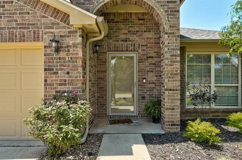 10521 Westover Ave, Oklahoma City, OK 73162