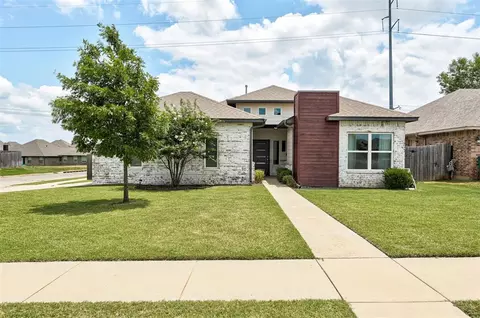 9008 Arman Dr, Yukon, OK 73099