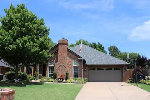 708 W Copperfield Ct, Edmond, OK 73003