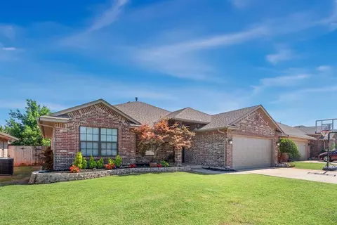 5100 NW 163rd St, Edmond, OK 73013