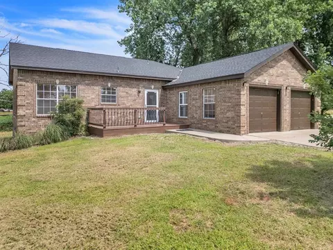 1300 S Rockwell Ave, Newcastle, OK 73065
