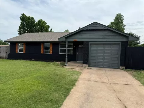 900 NW 1st St, Moore, OK 73160