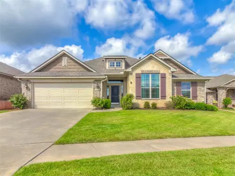 3916 Painted Bird Ln, Norman, OK 73071