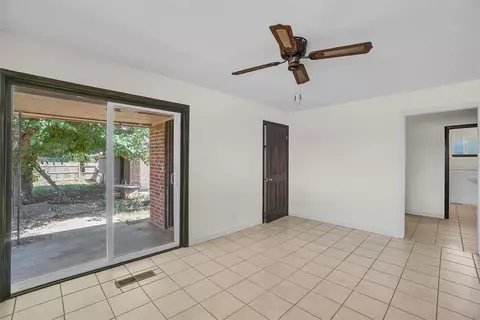 512 N Hightower St, Altus, OK 73521 photo 17