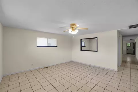 512 N Hightower St, Altus, OK 73521 photo 8