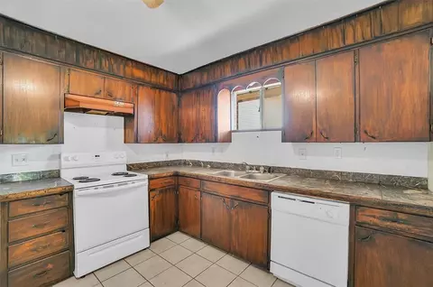 512 N Hightower St, Altus, OK 73521 photo 13