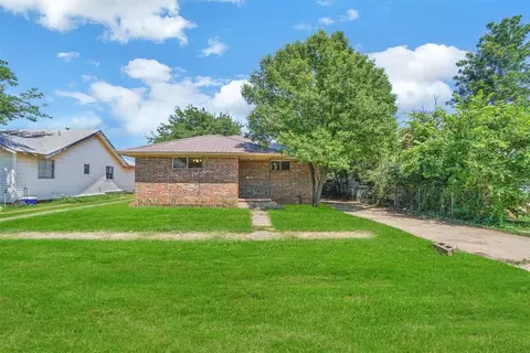 512 N Hightower St, Altus, OK 73521