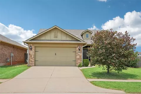 1021 Bear Mountain Dr, Norman, OK 73069