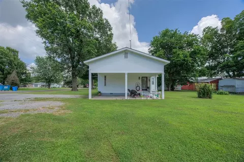 405 SW 4th St, Checotah, OK 74426 photo 49