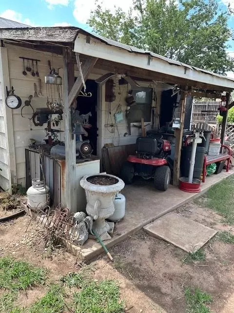 1213 Hickory St, Altus, OK 73521 photo 14