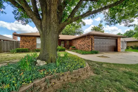 1524 SW 93rd St, Oklahoma City, OK 73159