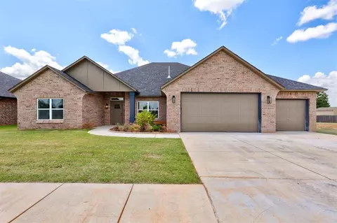 13341 Brampton Way, Yukon, OK 73099 photo 2