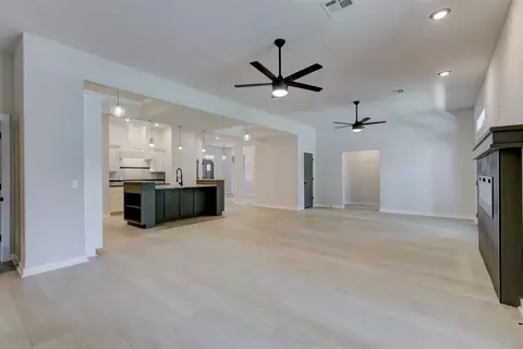 13341 Brampton Way, Yukon, OK 73099 photo 8