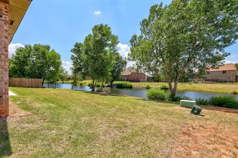 13341 Brampton Way, Yukon, OK 73099 photo 38