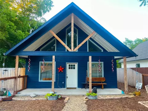 1306 W Atoka Ave, Sulphur, OK 73086