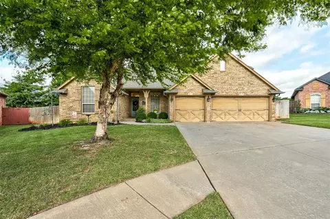 4632 NW 161st St, Edmond, OK 73013