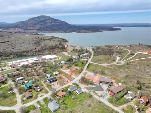 East Lake Drive, Medicine Park, OK 73557