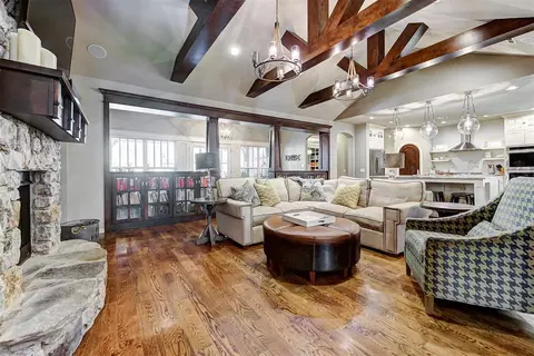 1525 Town Square Park, Edmond, OK 73034
