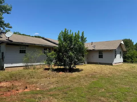 32913 Hamilton Rd, Tribbey, OK 74878