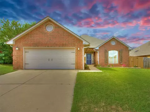 1313 NW 183rd Ter, Edmond, OK 73012