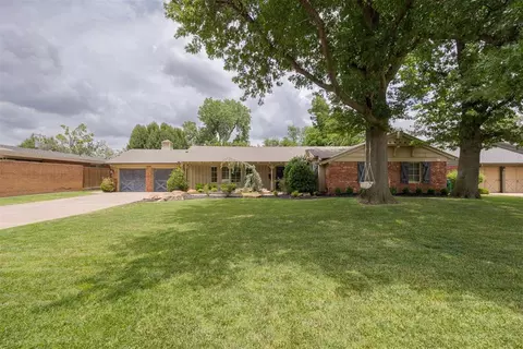 1405 Westchester Dr, Oklahoma City, OK 73120