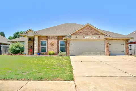 313 N Ponderosa Way, Mustang, OK 73064