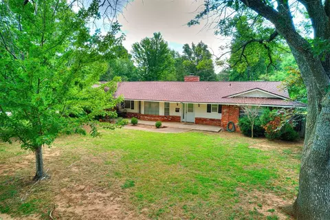 2513 S Pickard Ave, Norman, OK 73072