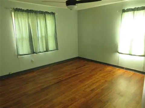 324 E Locust St, Tecumseh, OK 74873 photo 7