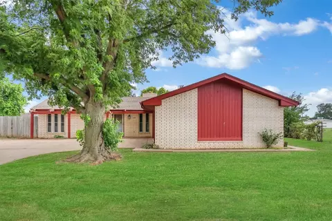 700 E 10th St, Cordell, OK 73632