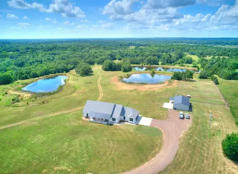 47749 Ruben Rivers Rd, Earlsboro, OK 74840