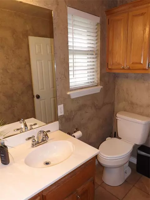 319 Cameron Dr, Altus, OK 73521 photo 14