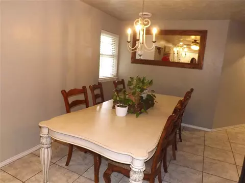 319 Cameron Dr, Altus, OK 73521 photo 7