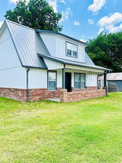 222 E Main St, Stroud, OK 74079 photo 4